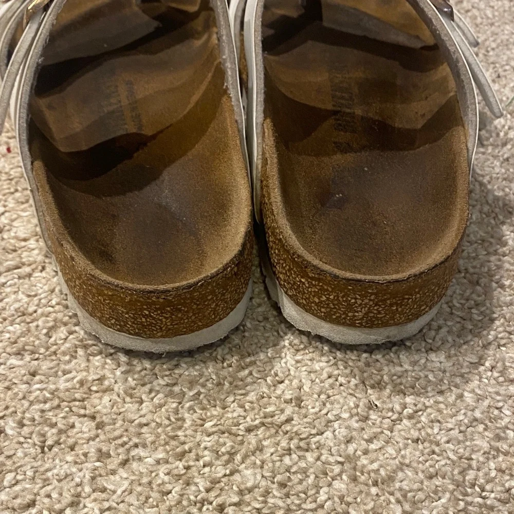 Birkenstock White Cross-Strap Mayari Sandals size 39 Regular